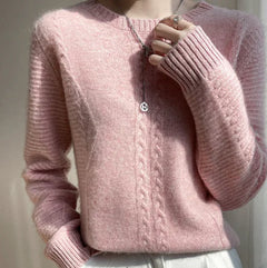 Women's Thick Turtleneck Sweater for a Slim Fit